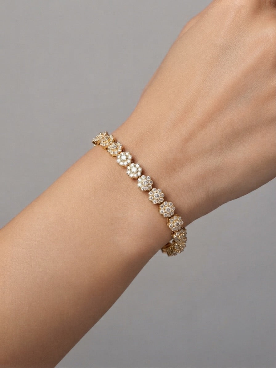Fleur Tennis Bracelet