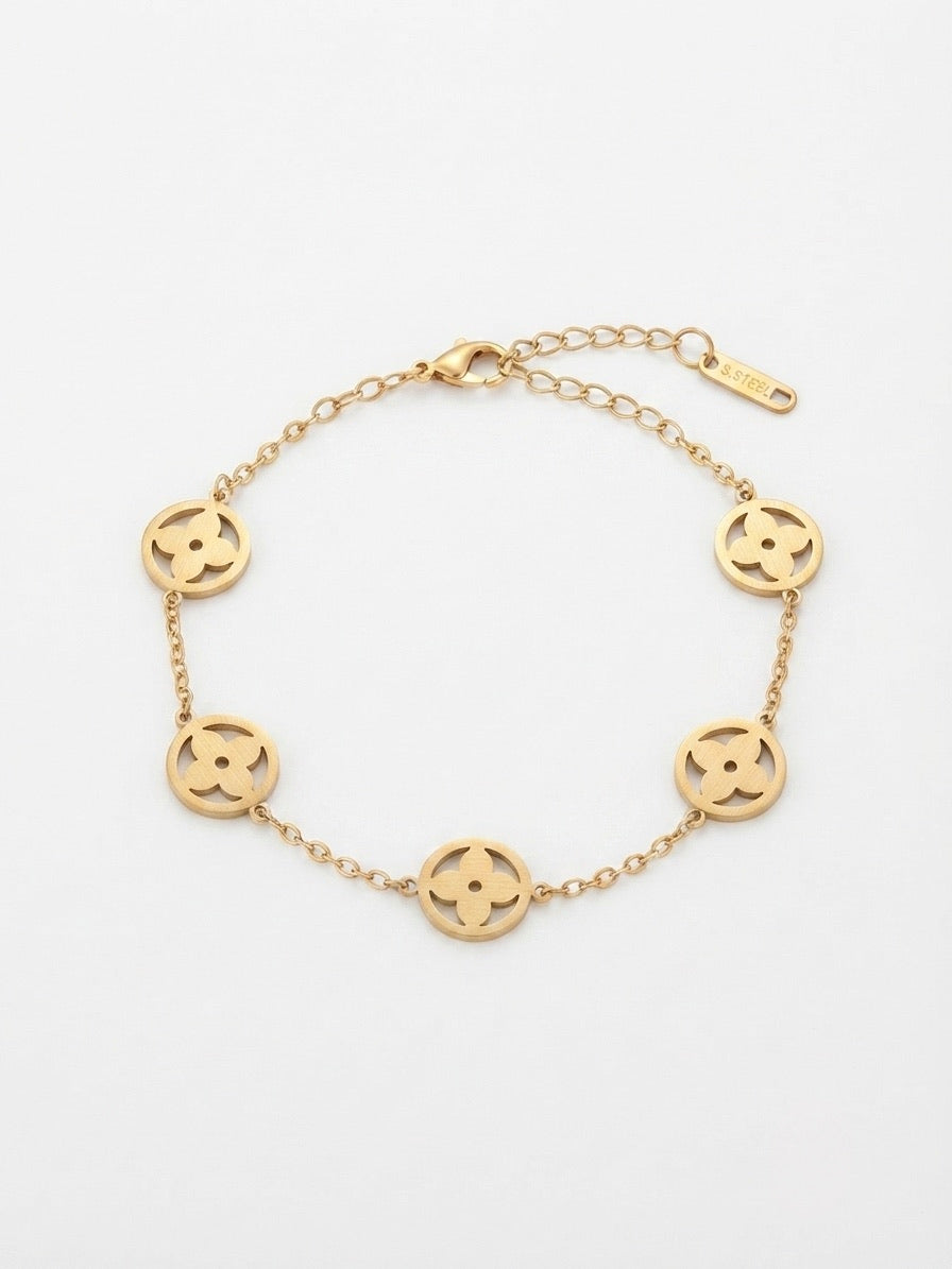 Ava Clover Bracelet